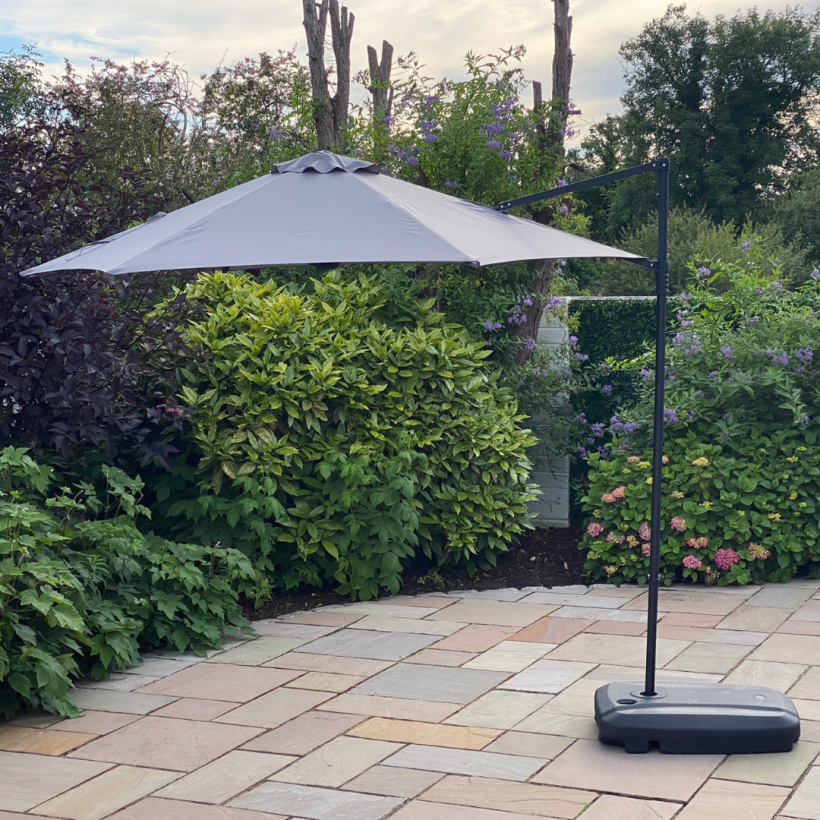 2.7m Grey Cantilever Parasol with Base Smyth's Homevalue