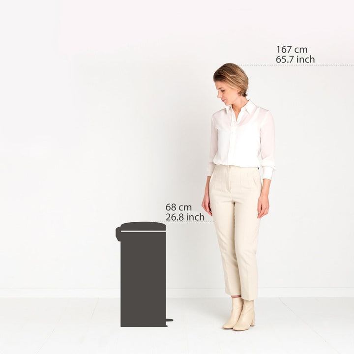 Brabantia 30 Litre Pedal Bin | Platinum