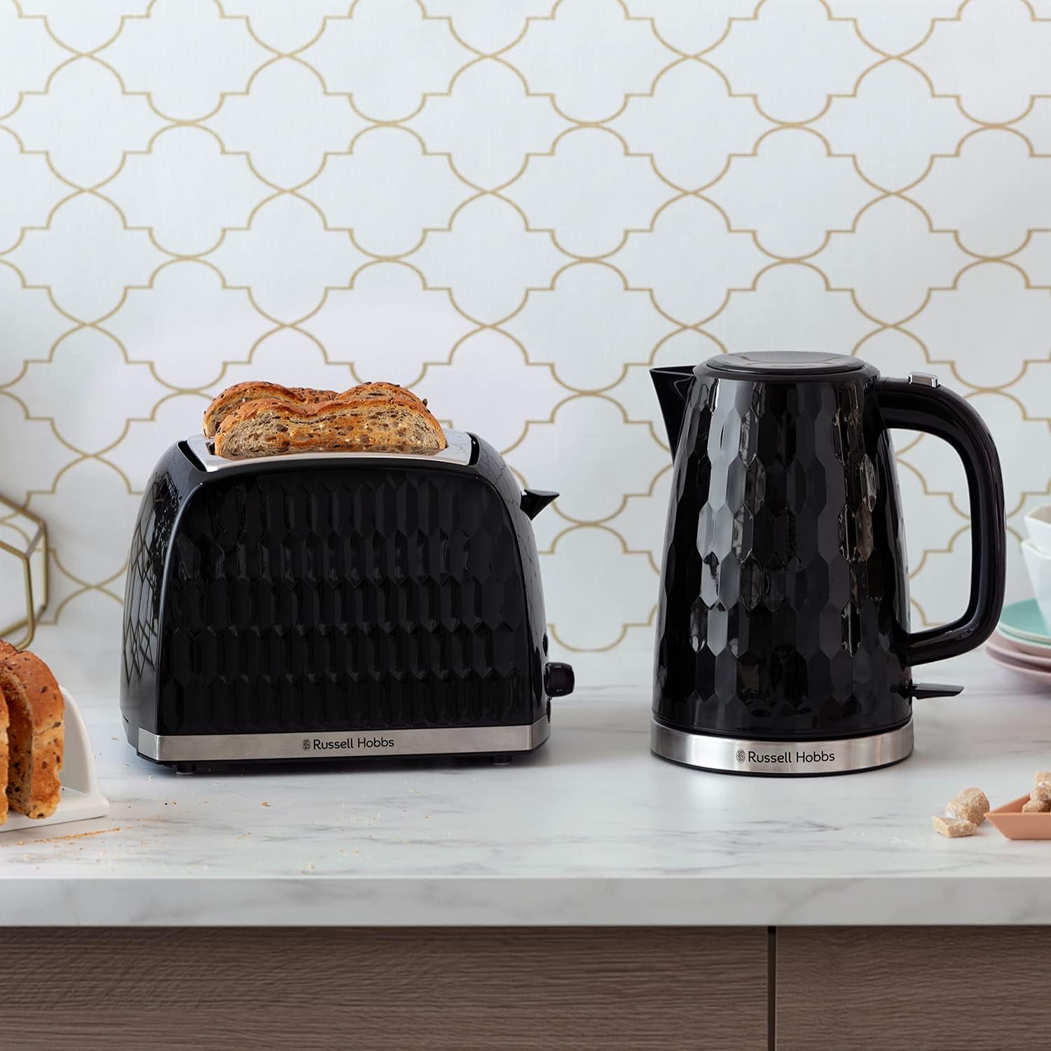 Russell Hobbs Honeycomb Black Kettle 1.7L