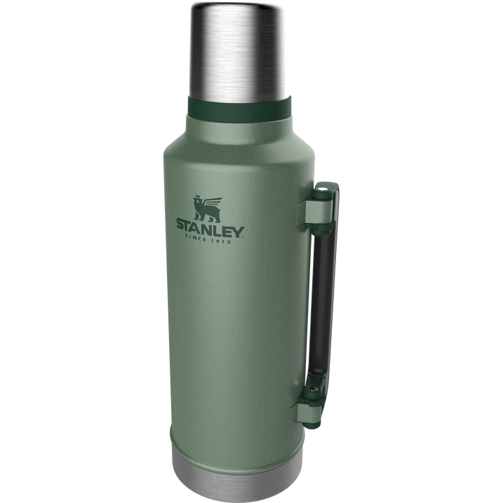 Stanley ClassicLegendaryBottle2.0qtHammertoneGreen-2_1