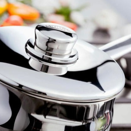 Stellar 1000 4 Piece Saucepan Set