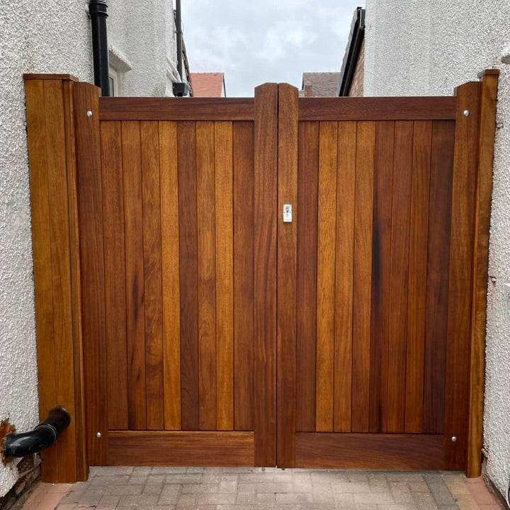 Wooden Gate Dark Oak Wood Stain Sikkens Cetol Filter 7 Plus Dark Oak 009
