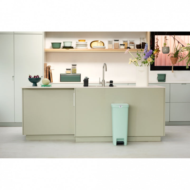 Brabantia 40 Litre StepUp Pedal Bin - Green
