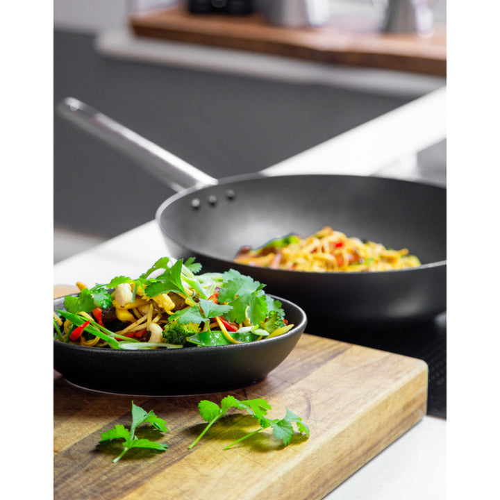 MasterClass Carbon Steel Wok 24cm
