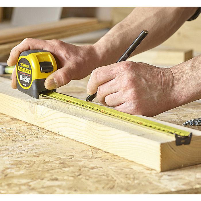 Stanley 8m FatMax Autolock Tape Measure