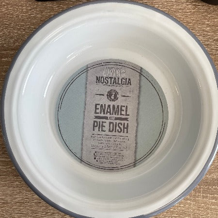 Living Nostalgia 22cm Enamel Round Pie Dish
