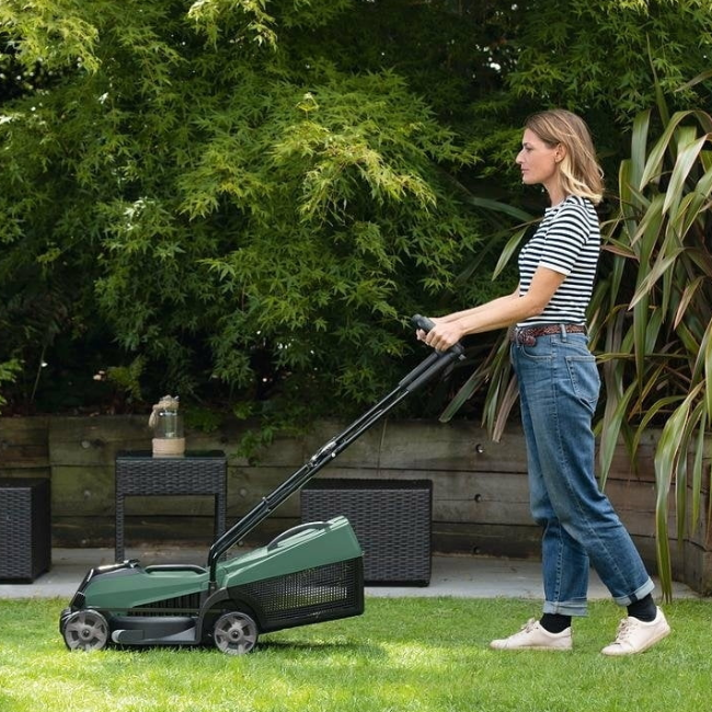 Bosch CityMower 18 - Battery Operated Lawn Mower