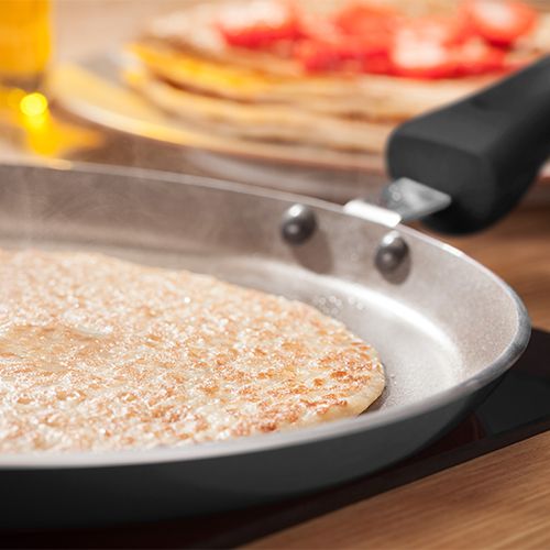 Judge Radiant Black Non-Stick 26cm Crepe Pan