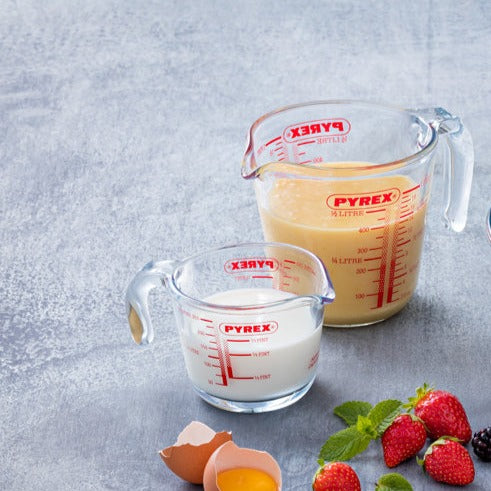 Pyrex Classics 1L Measuring Jug