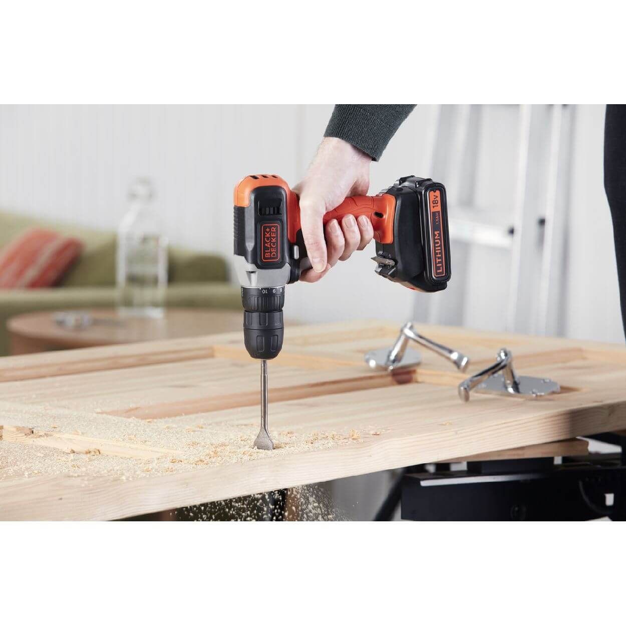 Black & Decker 18V Lithium Ion Drill Driver