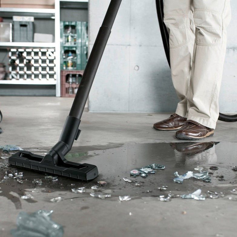 Karcher WD2 Wet & Dry Vacuum