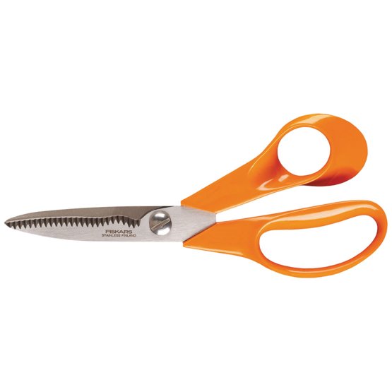 Fiskars Universal Garden Scissors 18cm S92